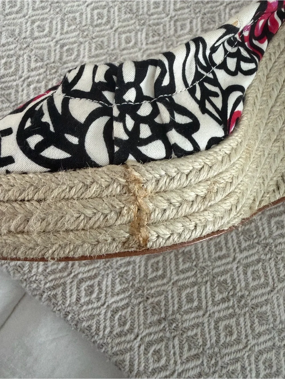 Vintage Coach Maritza Poppy Flower Espadrille Wedge Sandals - Size 10